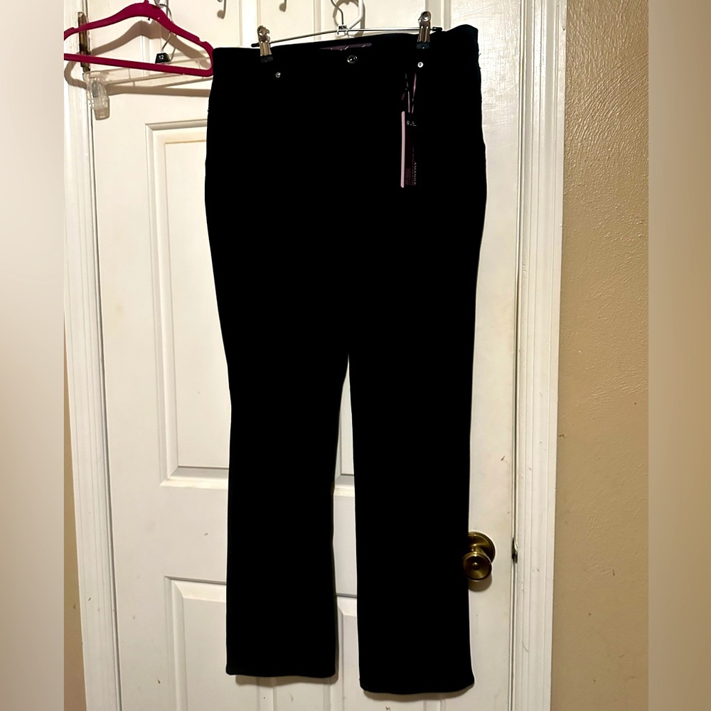 Gloria Vanderbilt Amanda Black Jeans-Size 12, NWT